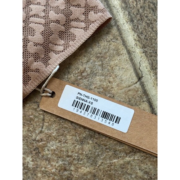 Skims Mesh Logo Thong Sienna Size XS - Picture 7 of 7